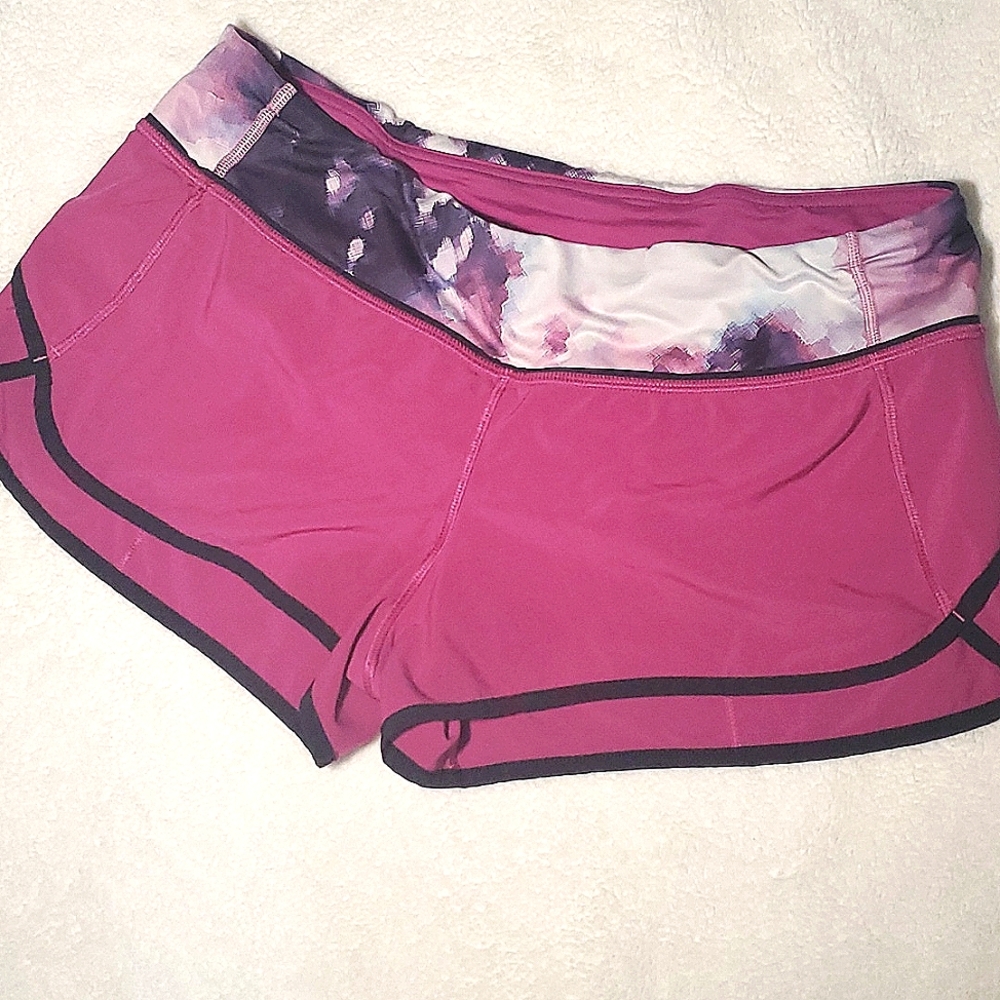 Lululemon Speed Shorts size 8